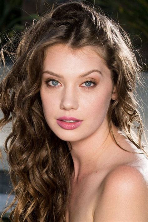 elena koshka bio